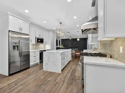 552 Penta Court Weston FL 33327