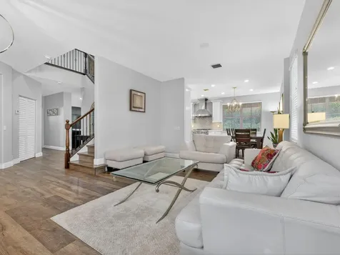 552 Penta Court Weston FL 33327