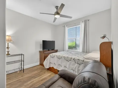 552 Penta Court Weston FL 33327