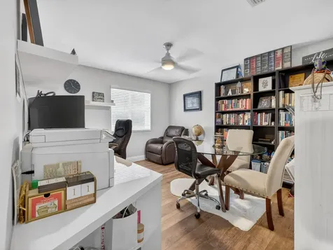 552 Penta Court Weston FL 33327