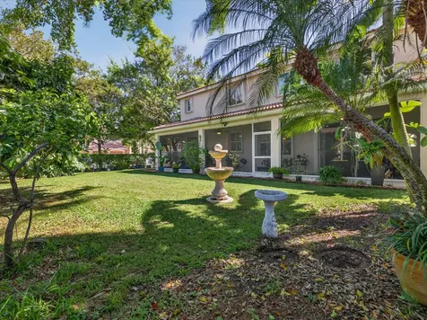 552 Penta Court Weston FL 33327