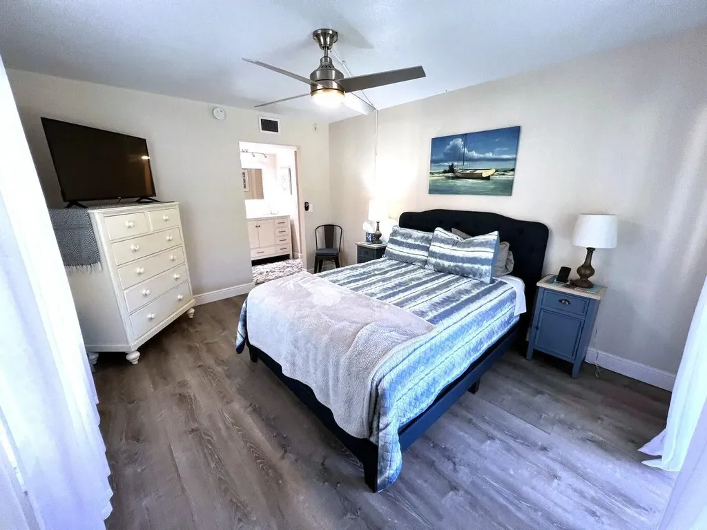 5580 W Tamberlane Circle Palm Beach Gardens FL 33418