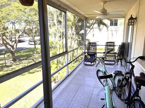 5580 W Tamberlane Circle Palm Beach Gardens FL 33418