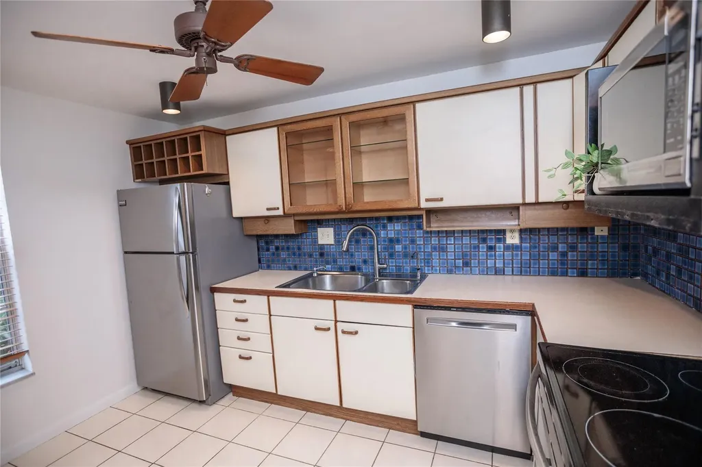 6764 SW 40th Street Davie FL 33314