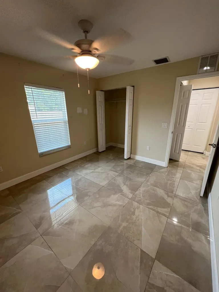 962 29th Street West Palm Beach FL 33407