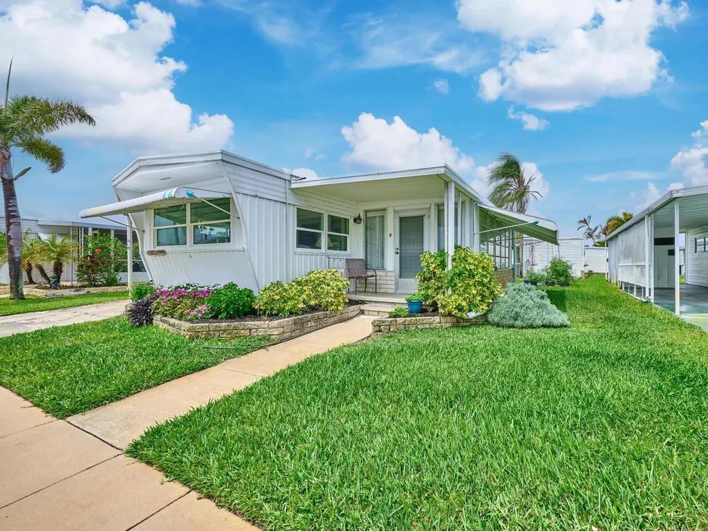 4300 SE Saint Lucie Boulevard Stuart FL 34997