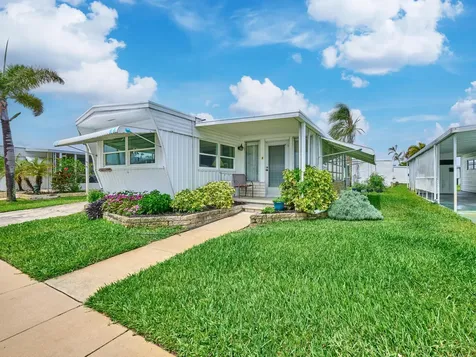 4300 SE Saint Lucie Boulevard Stuart FL 34997