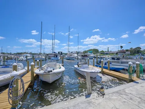 4300 SE Saint Lucie Boulevard Stuart FL 34997