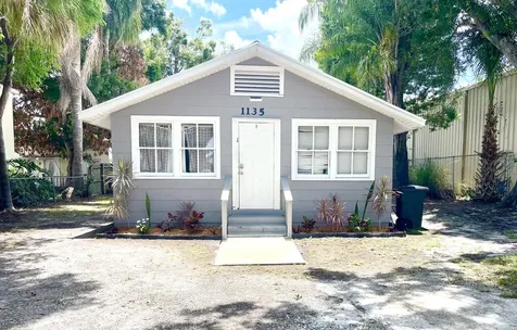 1135 17th Place Vero Beach FL 32960
