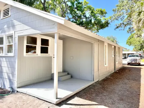 1135 17th Place Vero Beach FL 32960
