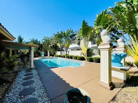 2725 NE 27th Court Fort Lauderdale FL 33306