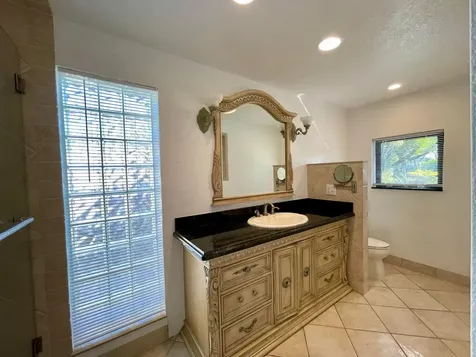 2725 NE 27th Court Fort Lauderdale FL 33306