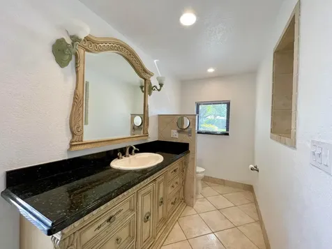 2725 NE 27th Court Fort Lauderdale FL 33306