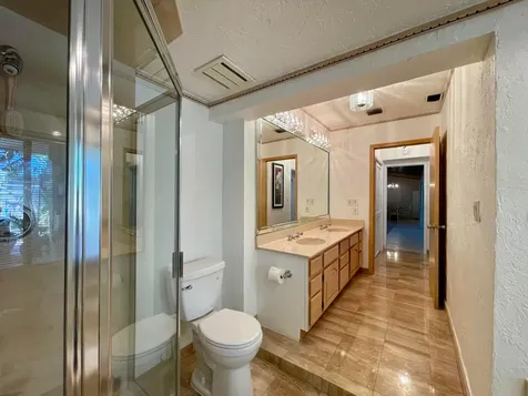 2725 NE 27th Court Fort Lauderdale FL 33306