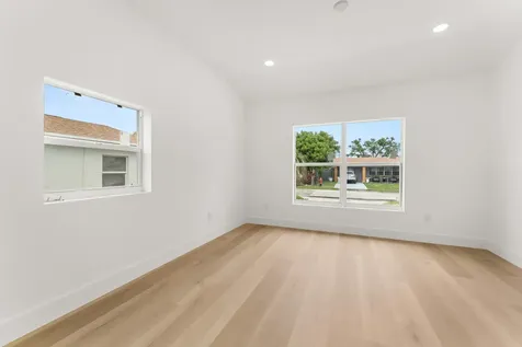 111 W 35th Street Riviera Beach FL 33404