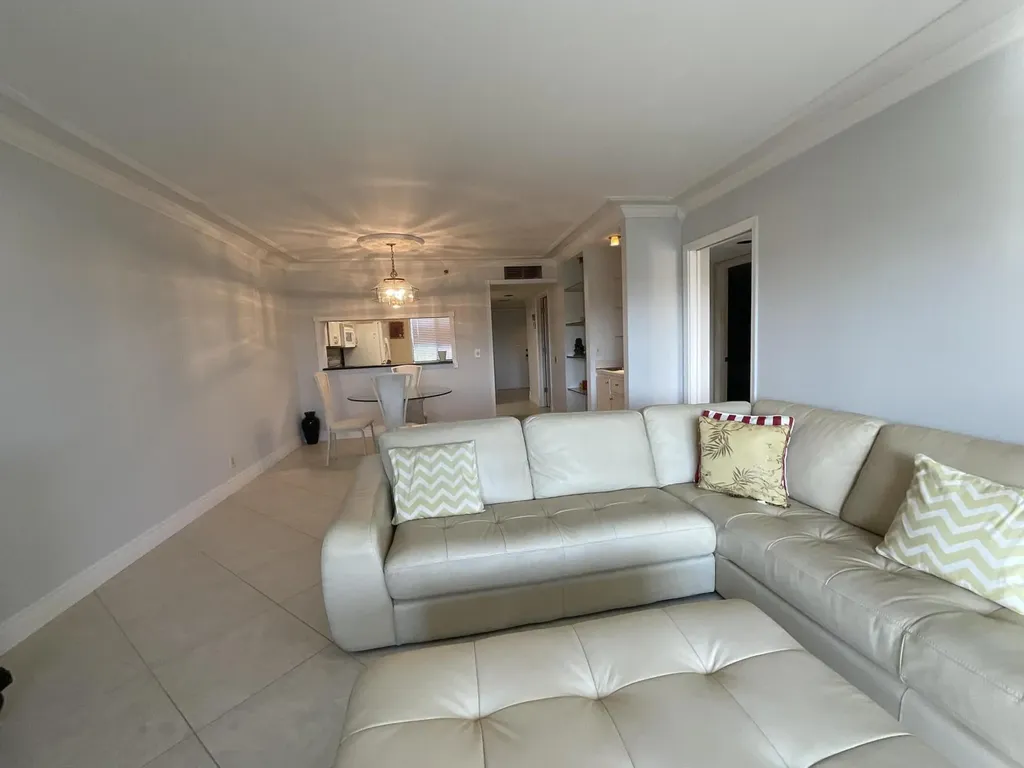 14475 Strathmore Lane Delray Beach FL 33446