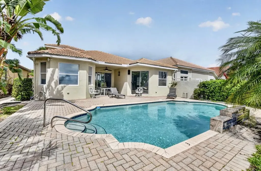 7879 Monarch Court Delray Beach FL 33446