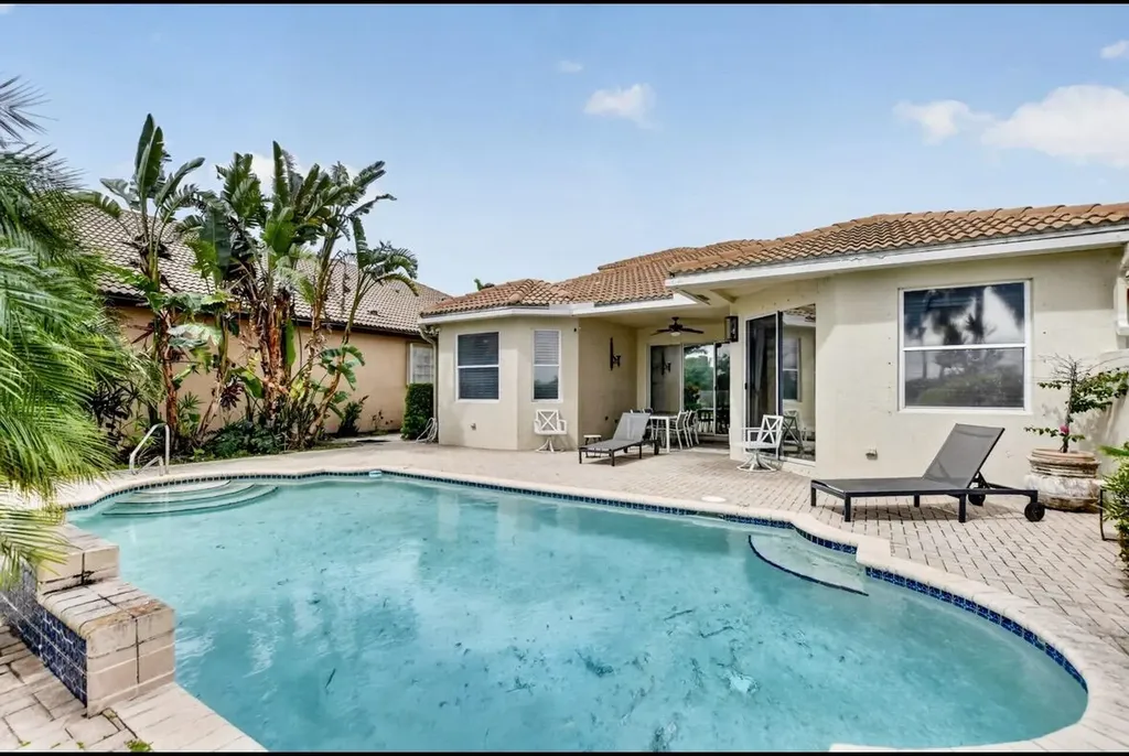7879 Monarch Court Delray Beach FL 33446