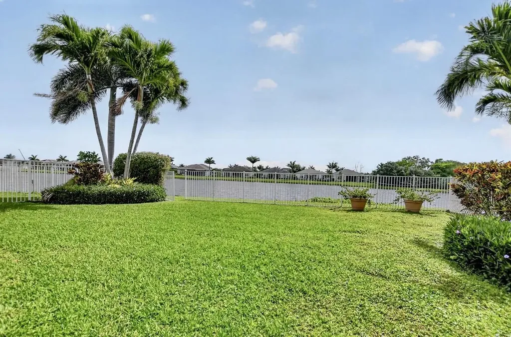 7879 Monarch Court Delray Beach FL 33446