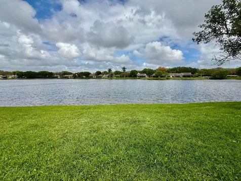 308 NW 97th Avenue Plantation FL 33324