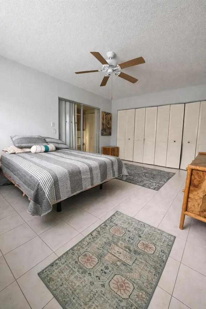 315 Tilford O Deerfield Beach FL 33442