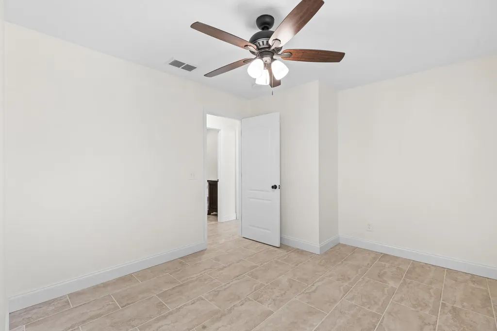 2141 SW Bayshore Boulevard Port St Lucie FL 34984
