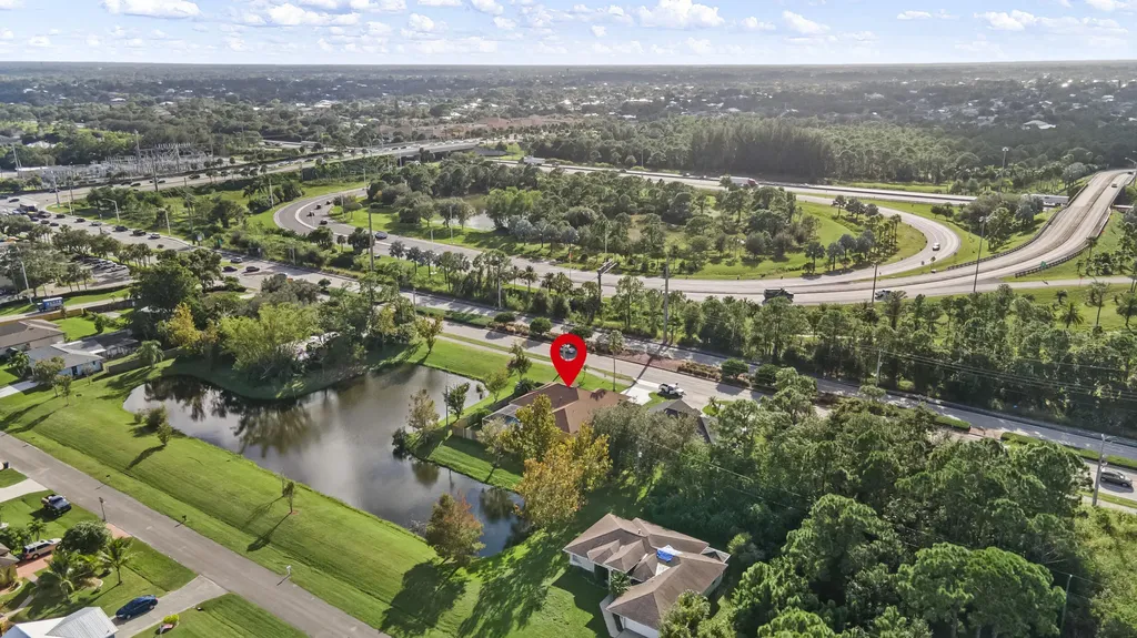 2141 SW Bayshore Boulevard Port St Lucie FL 34984
