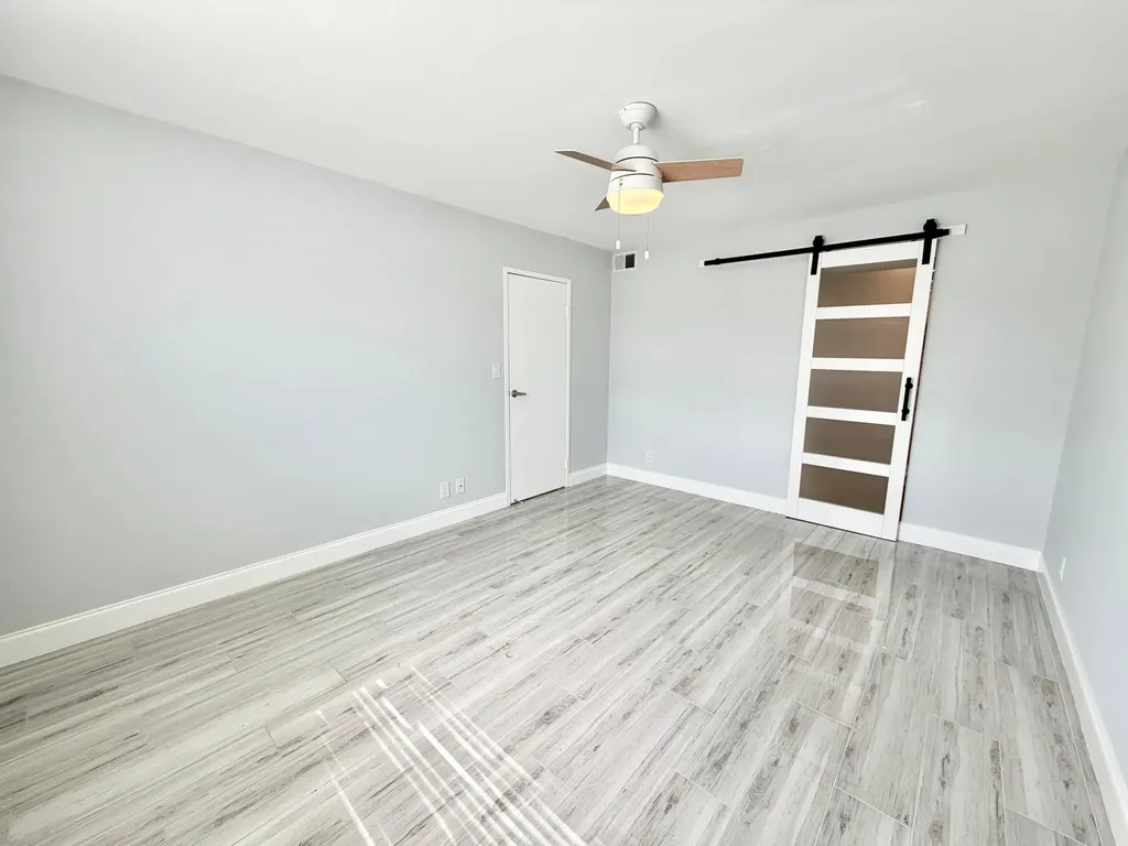 312 Northlake Drive North Palm Beach FL 33408