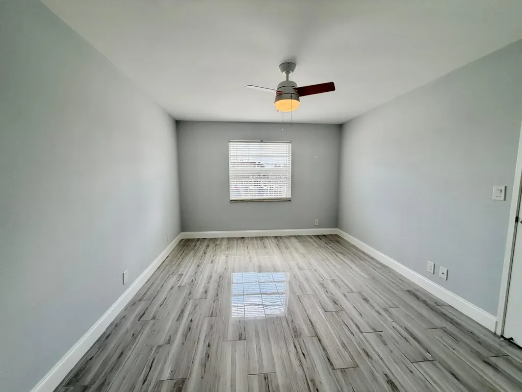 312 Northlake Drive North Palm Beach FL 33408