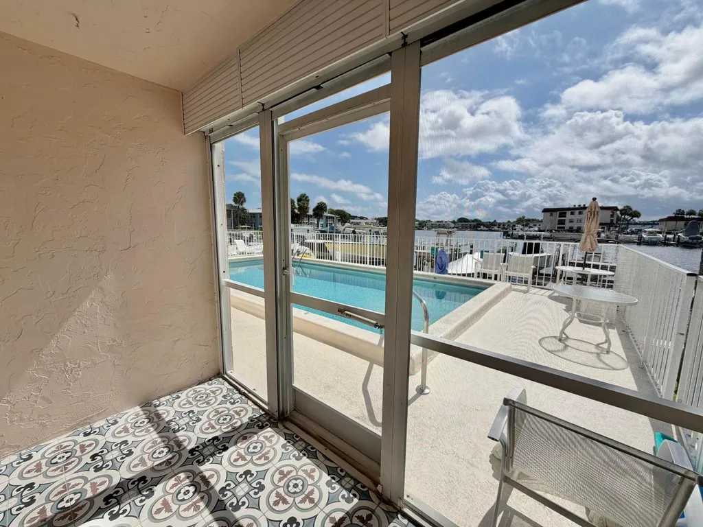 312 Northlake Drive North Palm Beach FL 33408