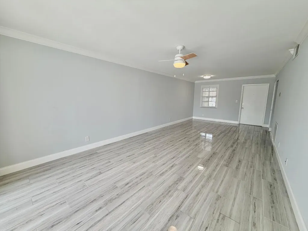 312 Northlake Drive North Palm Beach FL 33408