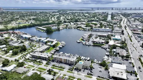 312 Northlake Drive North Palm Beach FL 33408
