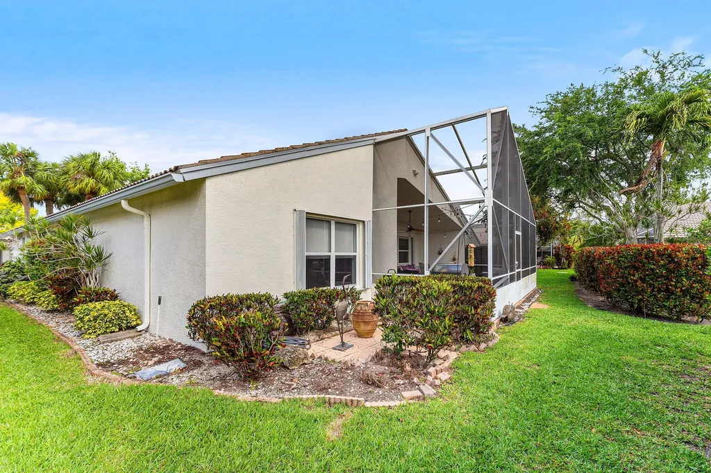 8335 Duomo Circle Boynton Beach FL 33472