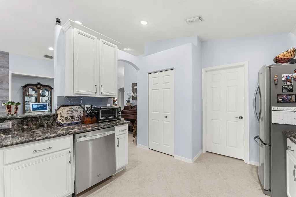8335 Duomo Circle Boynton Beach FL 33472