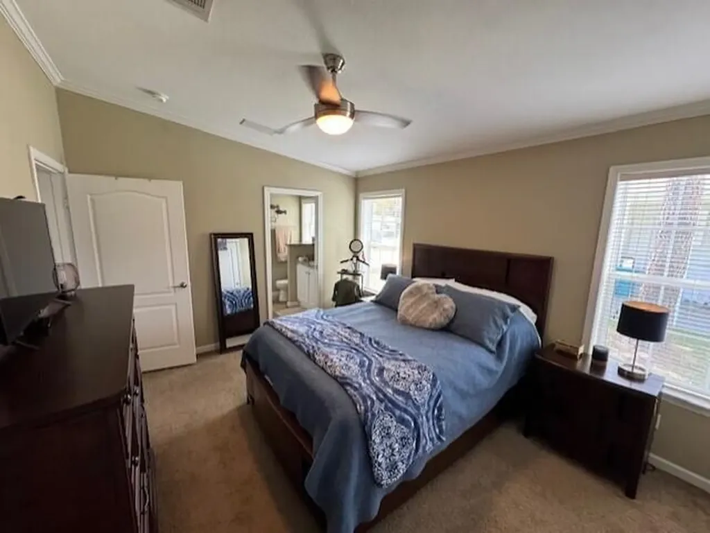 4209 Royal Manor Boulevard Boynton Beach FL 33436