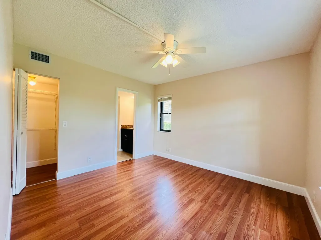 21890 Lake Forest Circle Boca Raton FL 33433