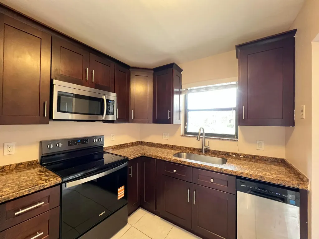 21890 Lake Forest Circle Boca Raton FL 33433