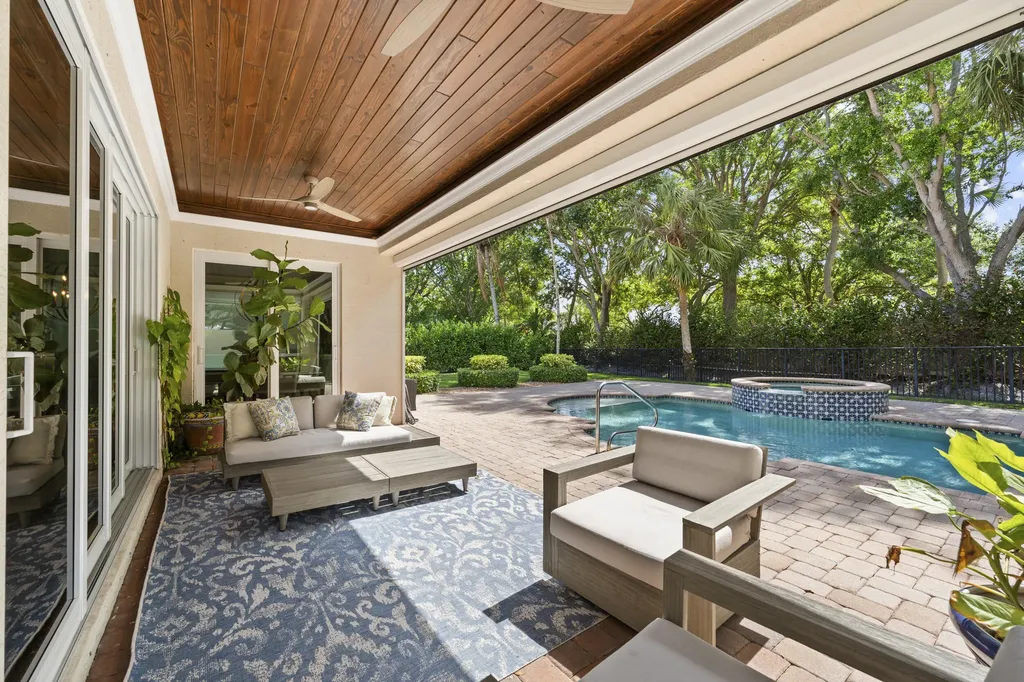 229 Sedona Way Palm Beach Gardens FL 33418