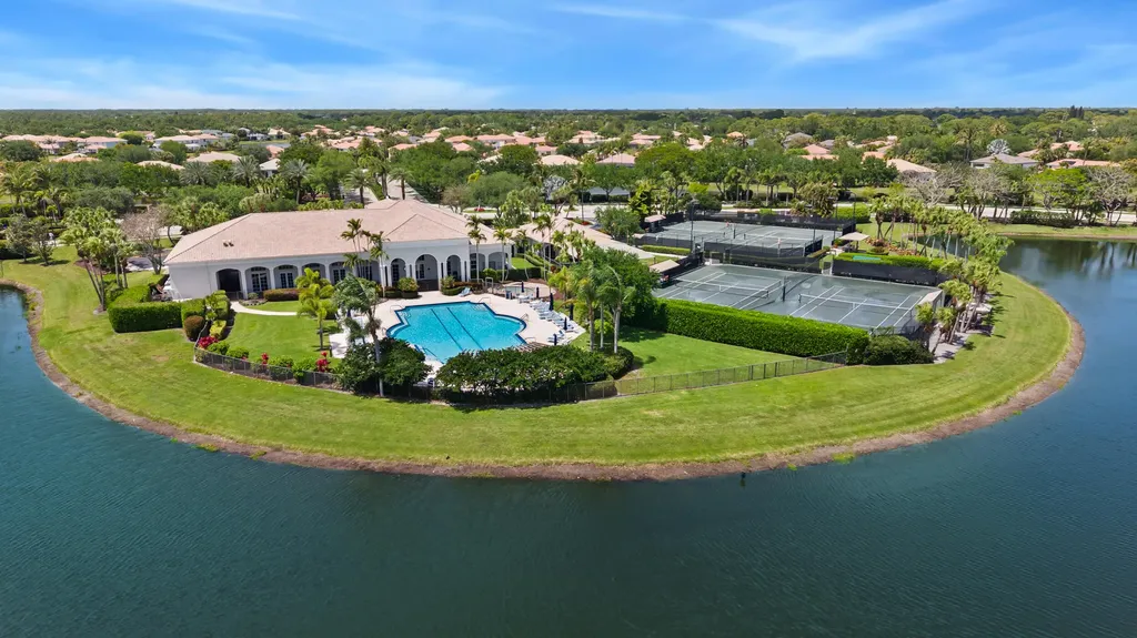 229 Sedona Way Palm Beach Gardens FL 33418