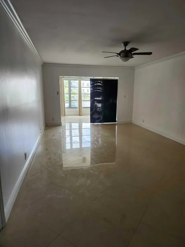9355 SW 8th Street Boca Raton FL 33428