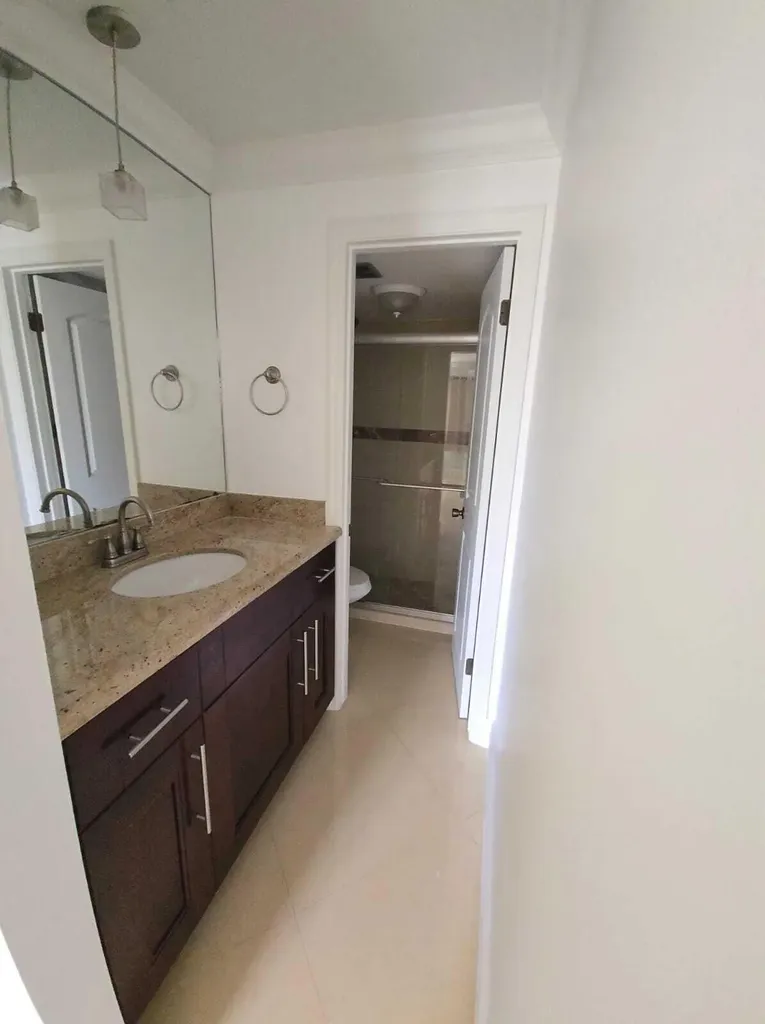 9355 SW 8th Street Boca Raton FL 33428