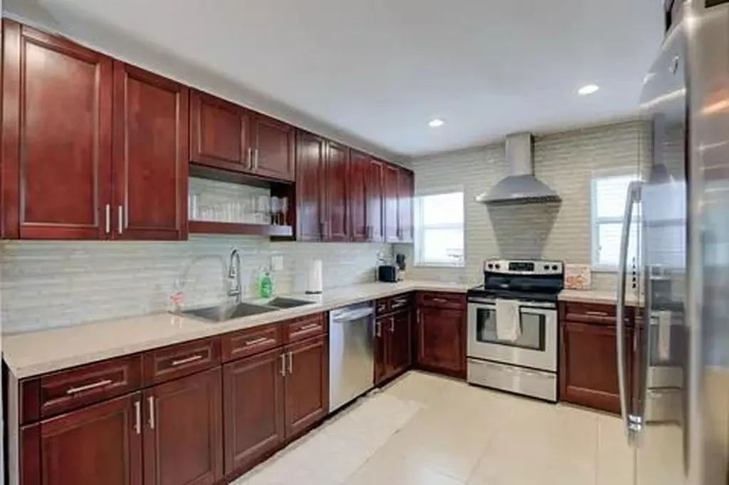 3170 NW 68th Court Fort Lauderdale FL 33309