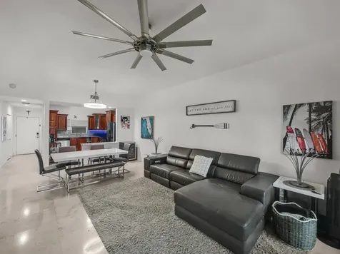 1610 Presidential Way West Palm Beach FL 33401