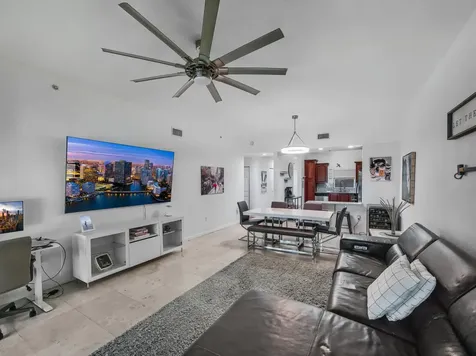 1610 Presidential Way West Palm Beach FL 33401