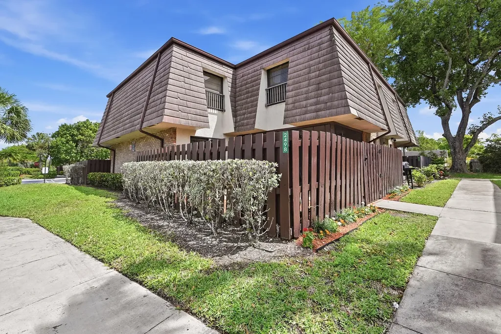 2498 NW 99th Avenue Coral Springs FL 33065