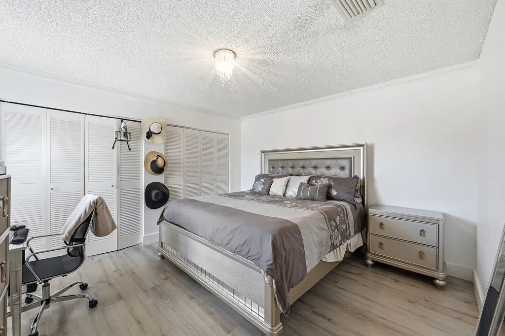 2498 NW 99th Avenue Coral Springs FL 33065