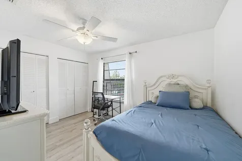 2498 NW 99th Avenue Coral Springs FL 33065