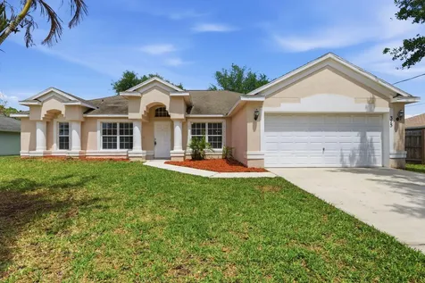 375 SW Saginaw Avenue Port St Lucie FL 34953