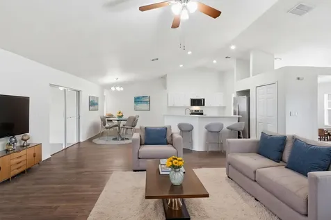 375 SW Saginaw Avenue Port St Lucie FL 34953