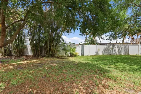 375 SW Saginaw Avenue Port St Lucie FL 34953